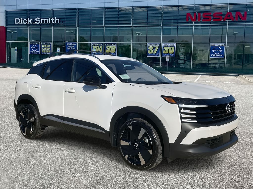 2026 Nissan KICKS SR's photo