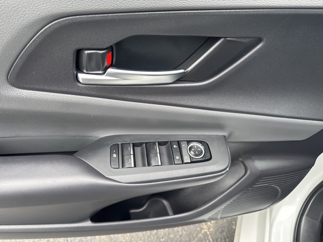 2024 Toyota Prius XLE photo 20