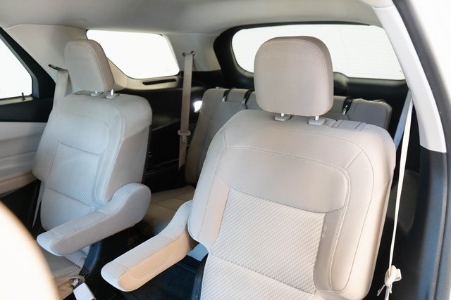 2022 Ford Explorer XLT photo 14