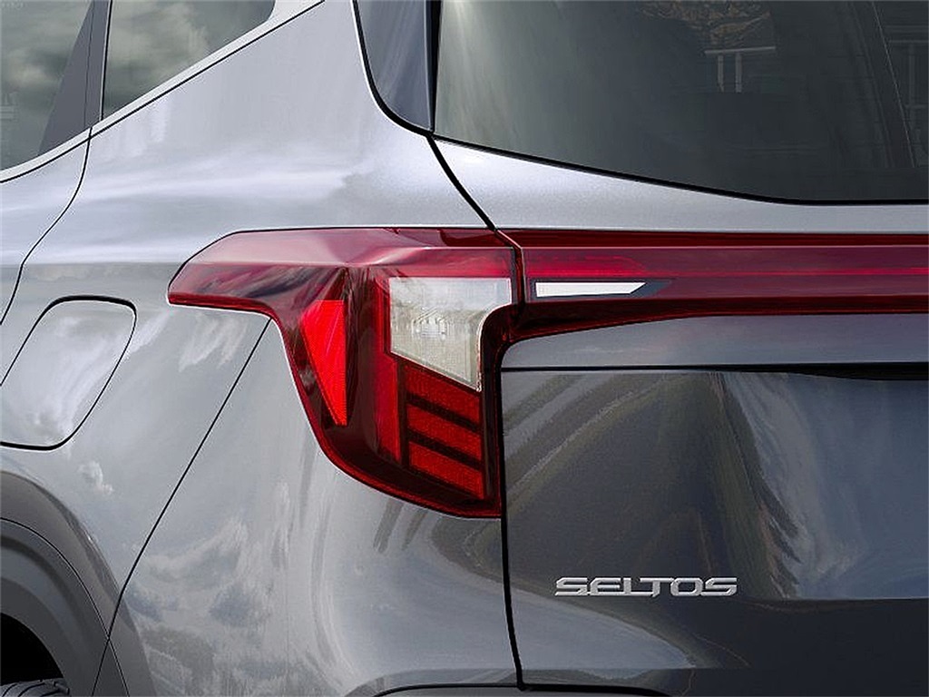 2026 Kia Seltos EX photo 3