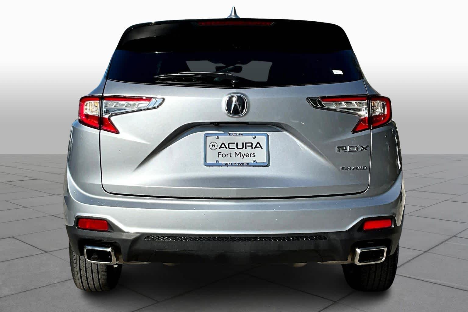2023 Acura RDX photo 4