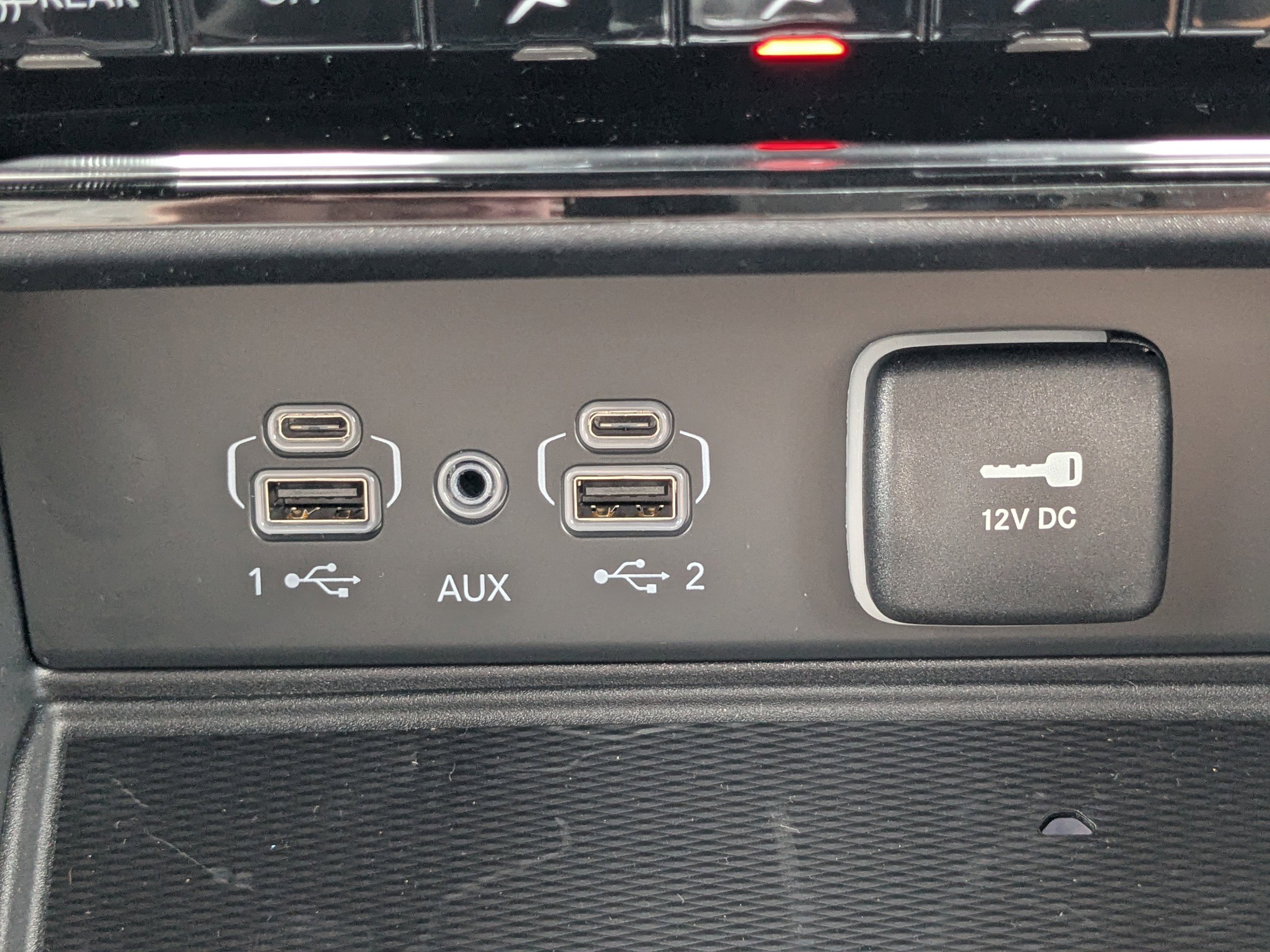 2025 Jeep Grand Cherokee Summit photo 20