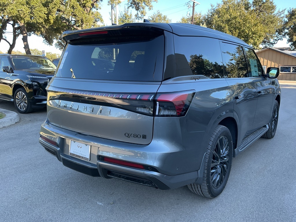 2026 Infiniti QX80 photo 3
