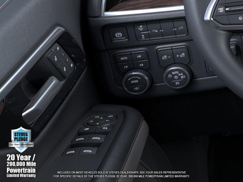 2026 Chevrolet Suburban Premier photo 22
