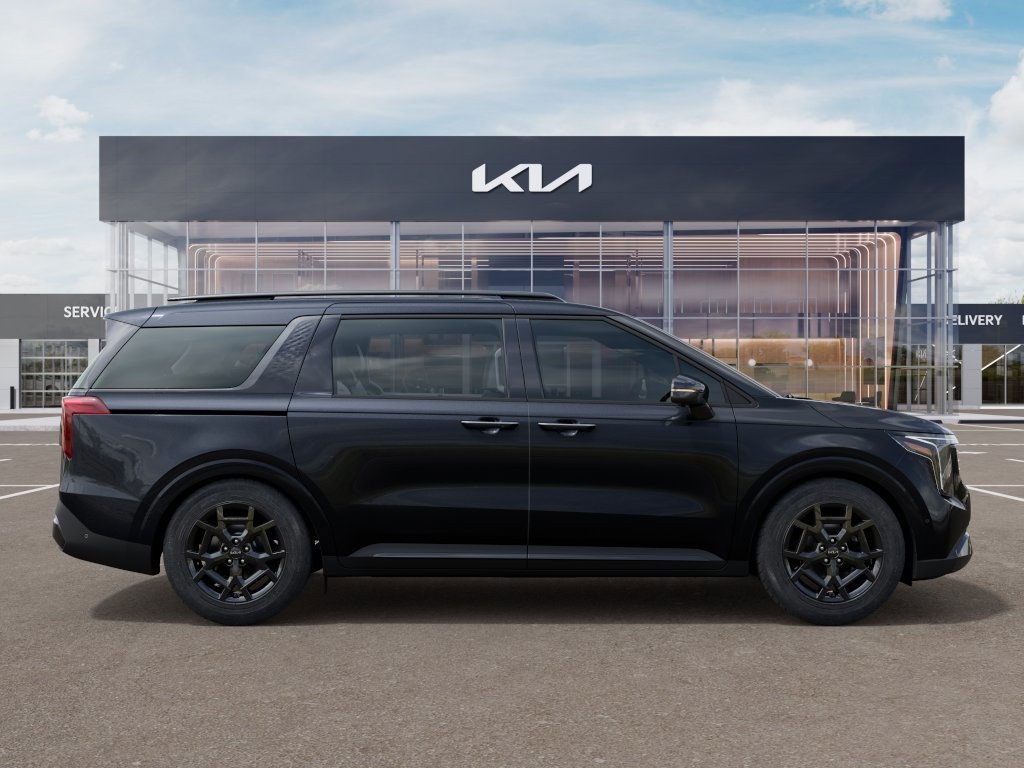 2025 Kia Carnival SX Prestige photo 2