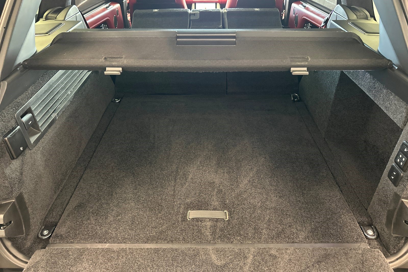 2020 Land Rover Range Rover Autobiography photo 29