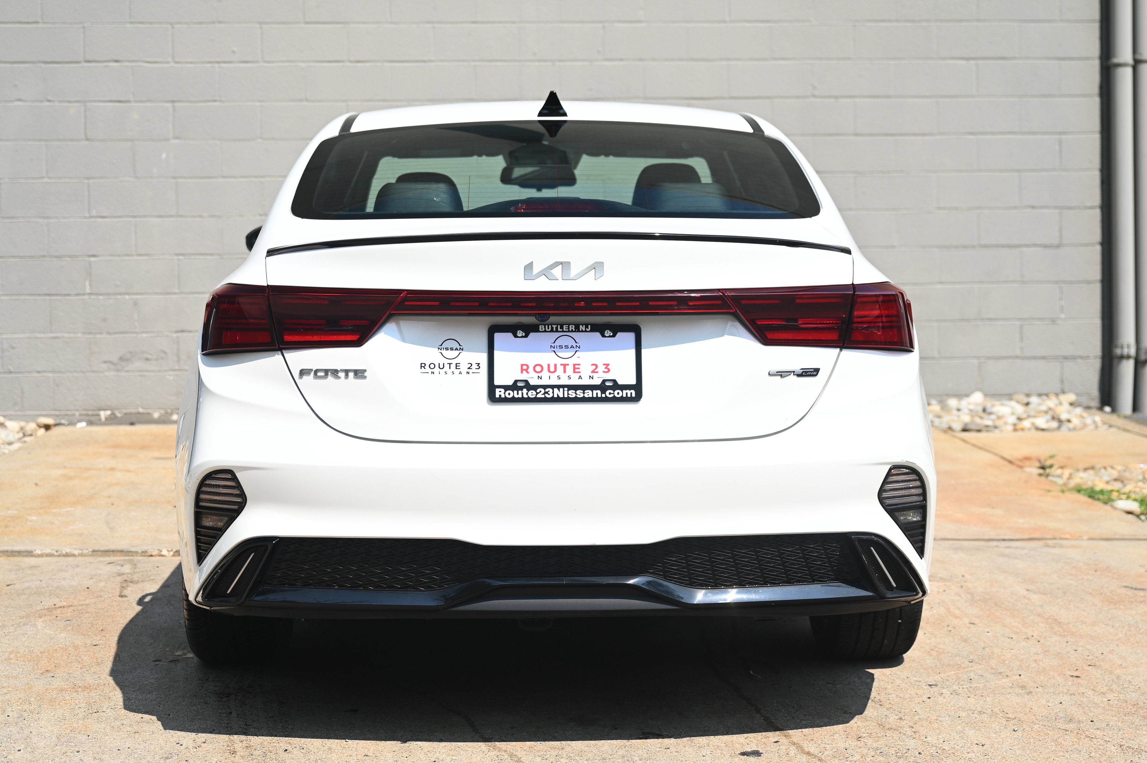 2023 Kia Forte GT-Line photo 6