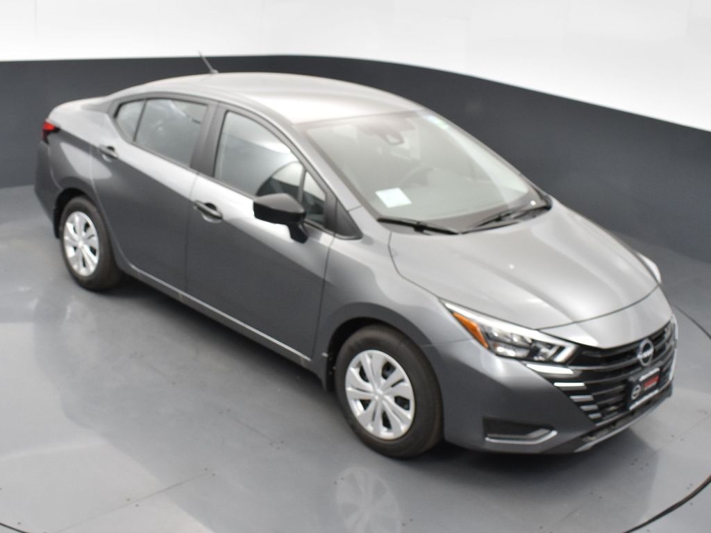 2025 Nissan Versa 1.6 S photo 37