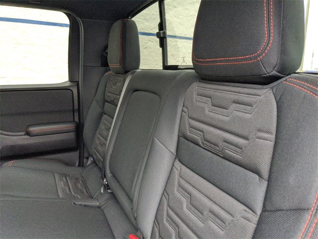 2025 Nissan Frontier PRO-X photo 13