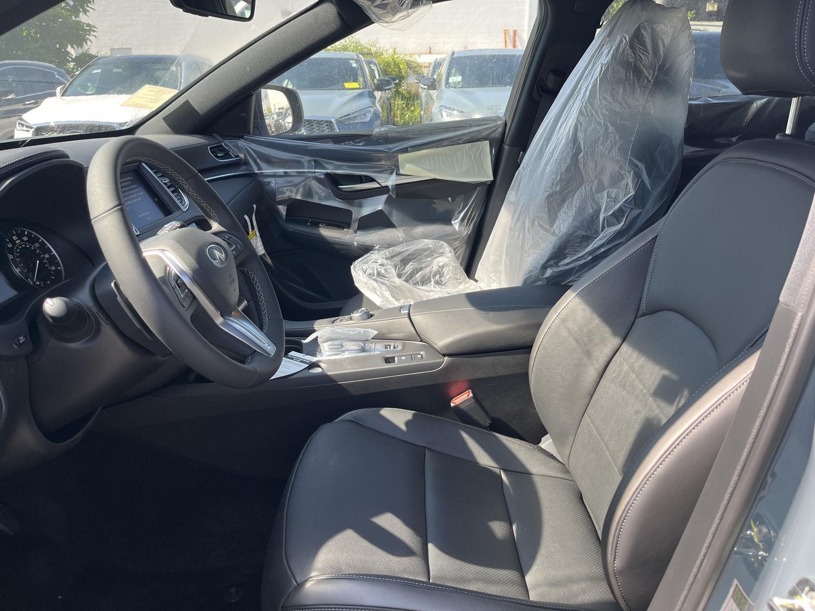 2025 Infiniti QX55 Luxe photo 9