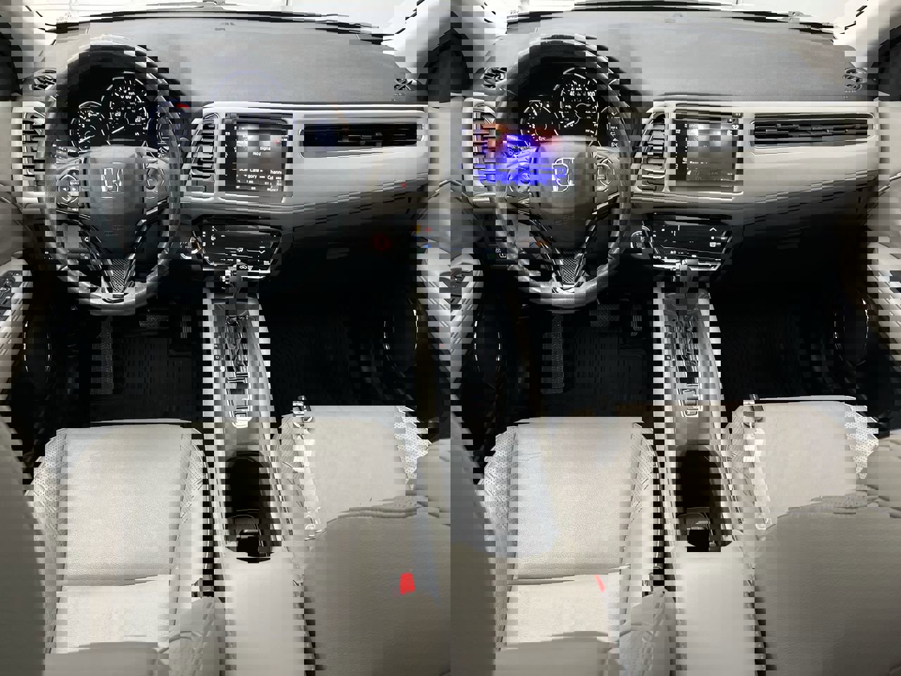 2016 Honda HR-V EX-L photo 4