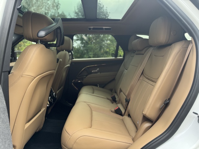 2024 Land Rover Range Rover Sport SE photo 15
