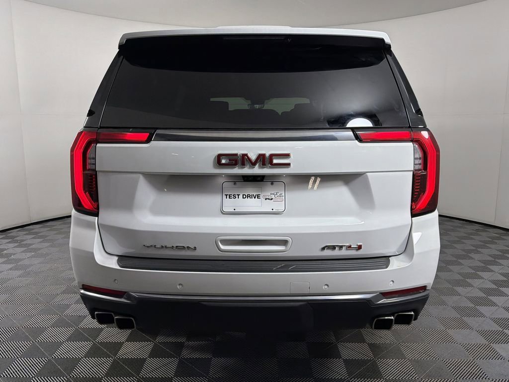 2025 Gmc Yukon XL AT4 photo 3