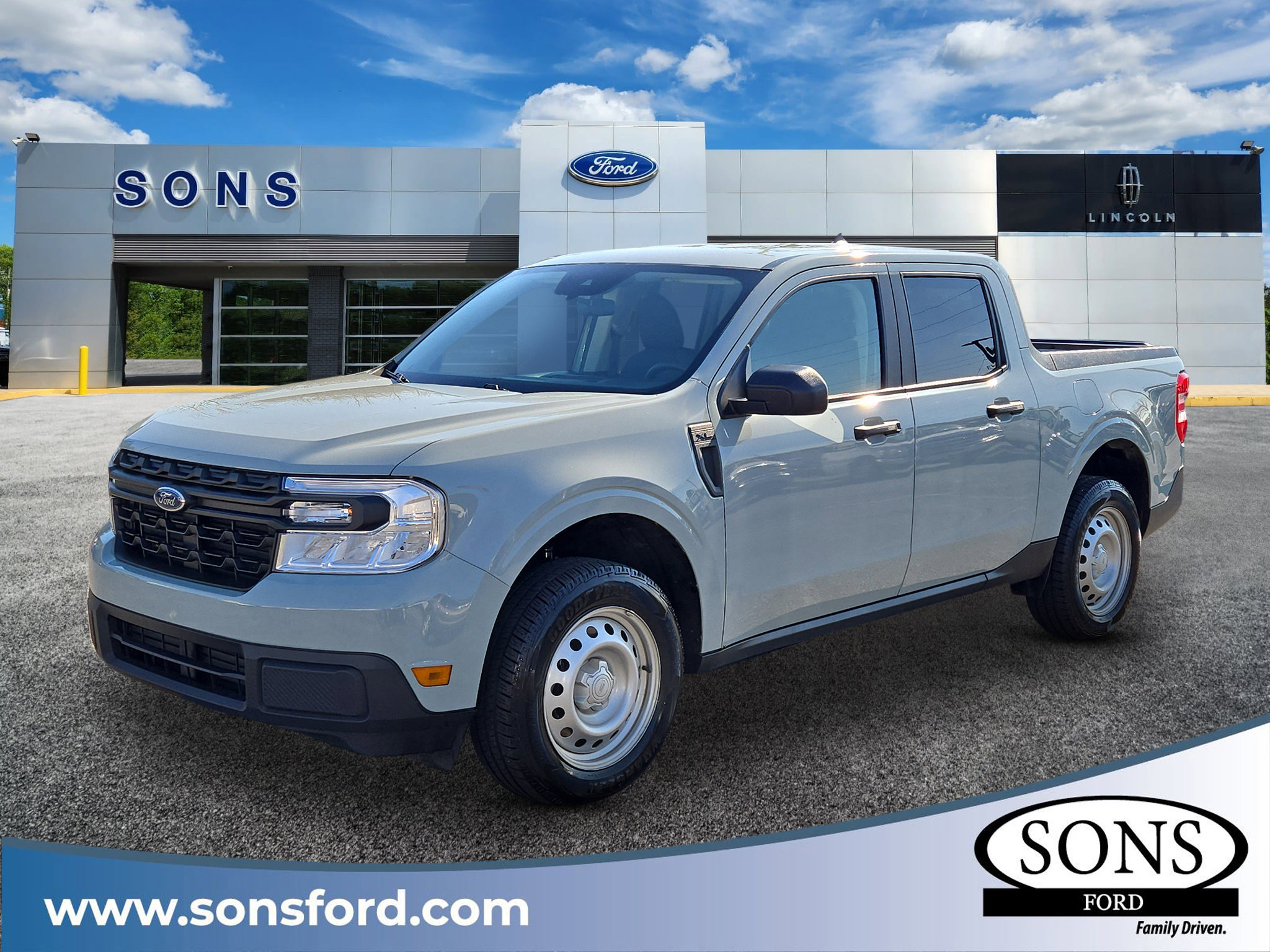 2023 Ford Maverick XL