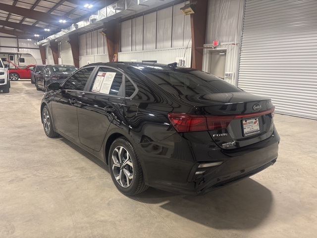 2021 Kia Forte LXS photo 4
