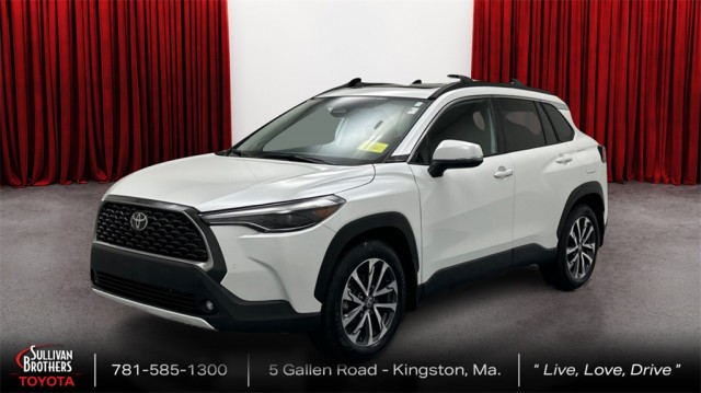 2024 Toyota Corolla Cross XLE