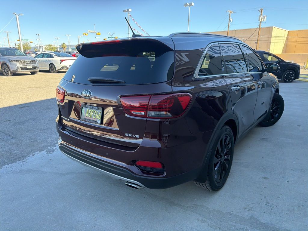 2020 Kia Sorento EX photo 4