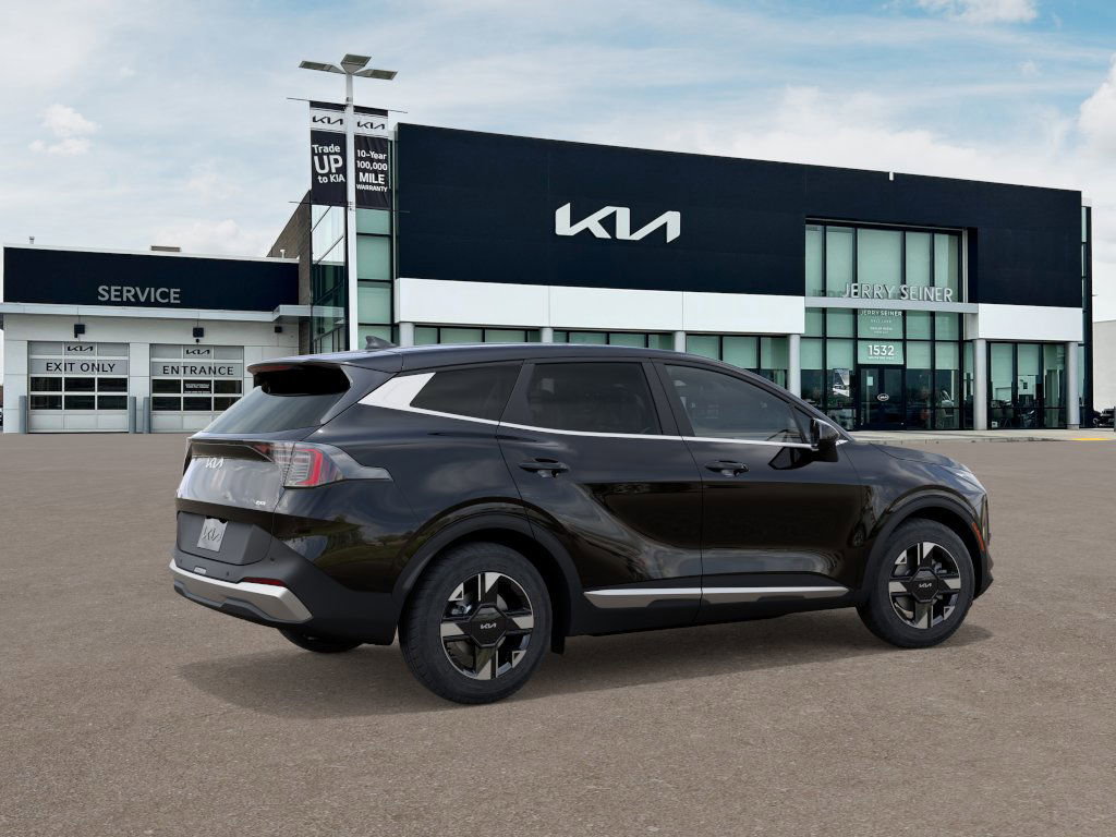 2026 Kia Sportage LX photo 4