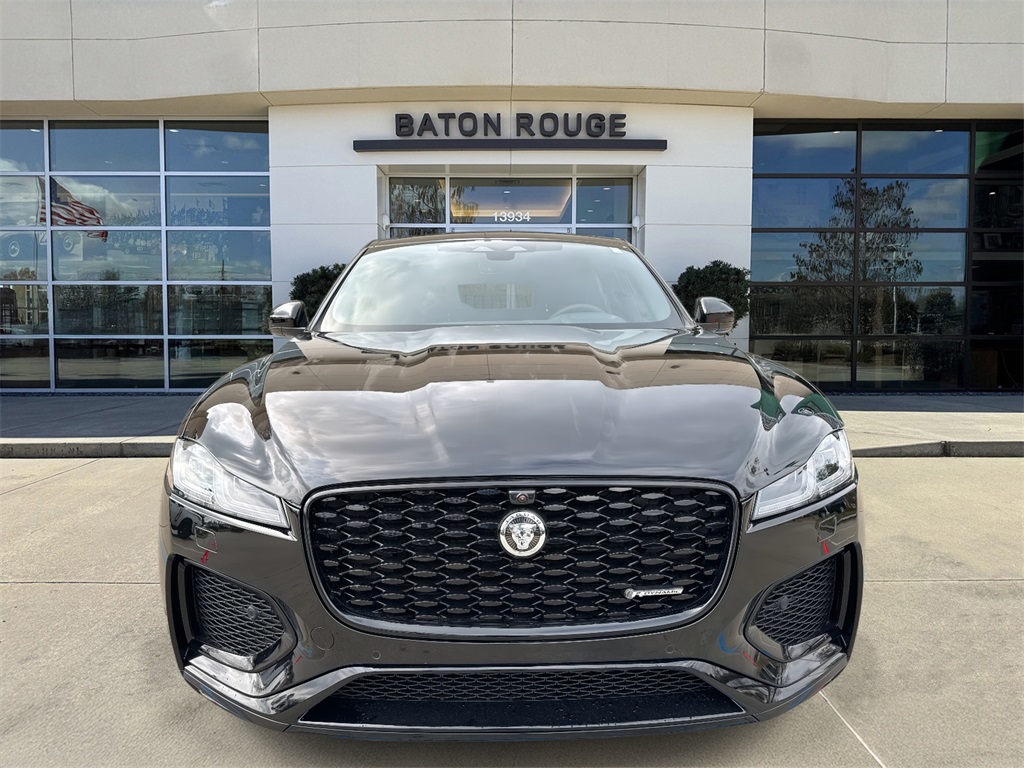 2025 Jaguar F-PACE P400 R-Dynamic S photo 2