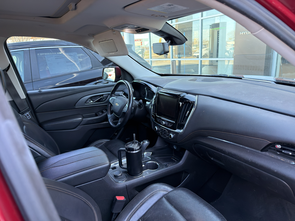 2018 Chevrolet Traverse Premier photo 4