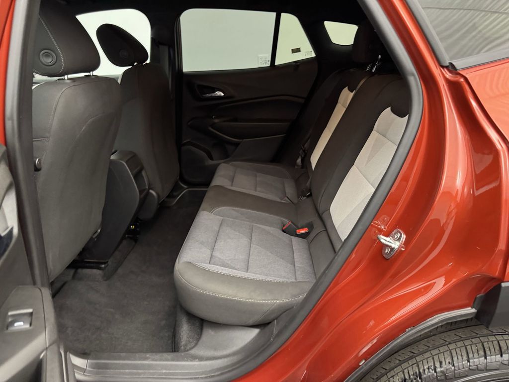 2024 Chevrolet Trax photo 22