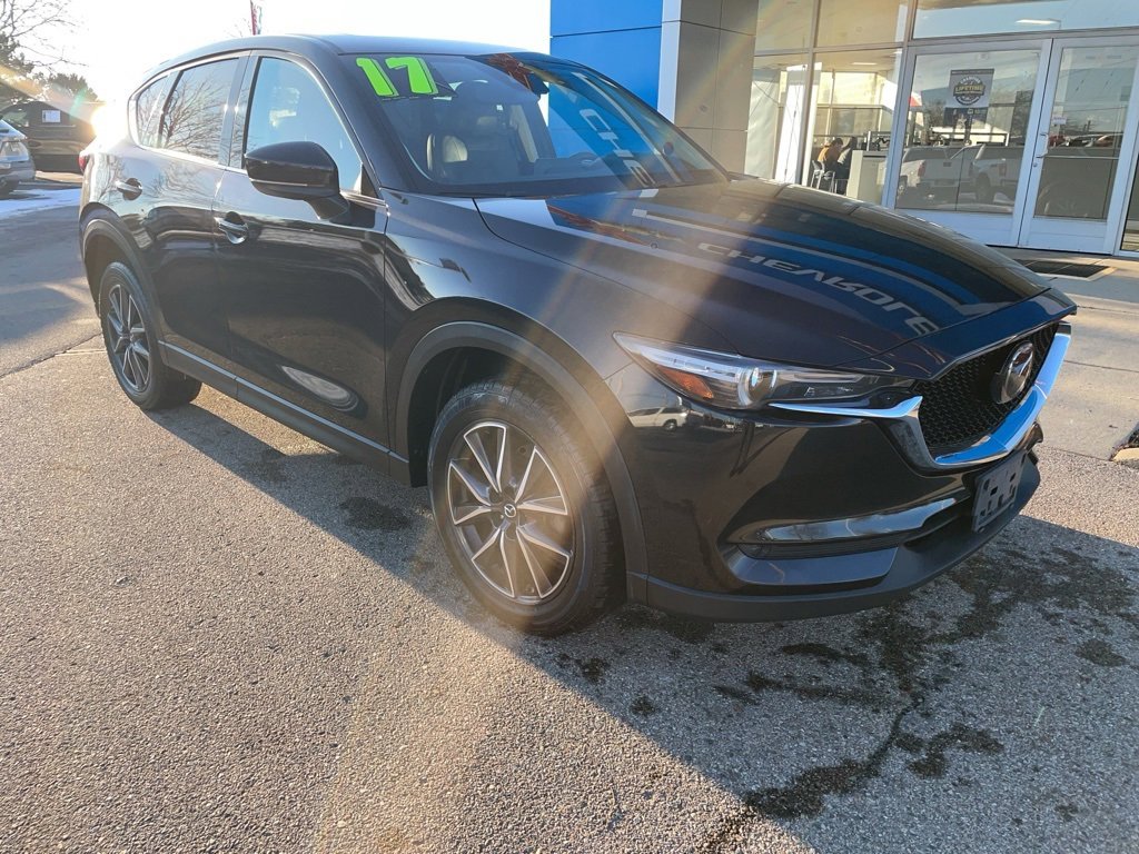 2017 Mazda CX-5 Grand Touring's photo