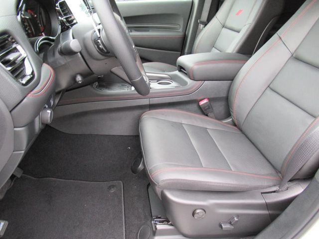 2025 Dodge Durango R/T Plus photo 16