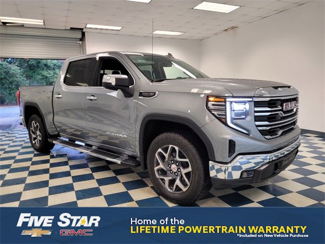 2026 GMC Sierra 1500 SLT's photo