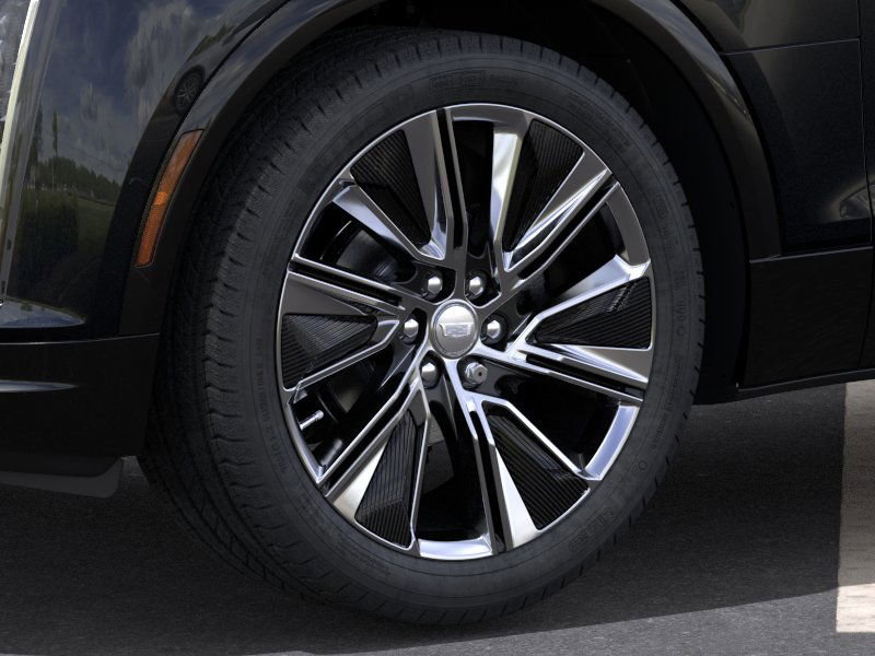 2025 Cadillac Lyriq Luxury photo 8