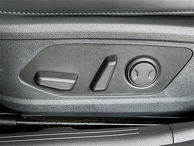 2023 Kia K5 GT-Line photo 10