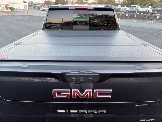 2024 Gmc Sierra 1500 SLT photo 3