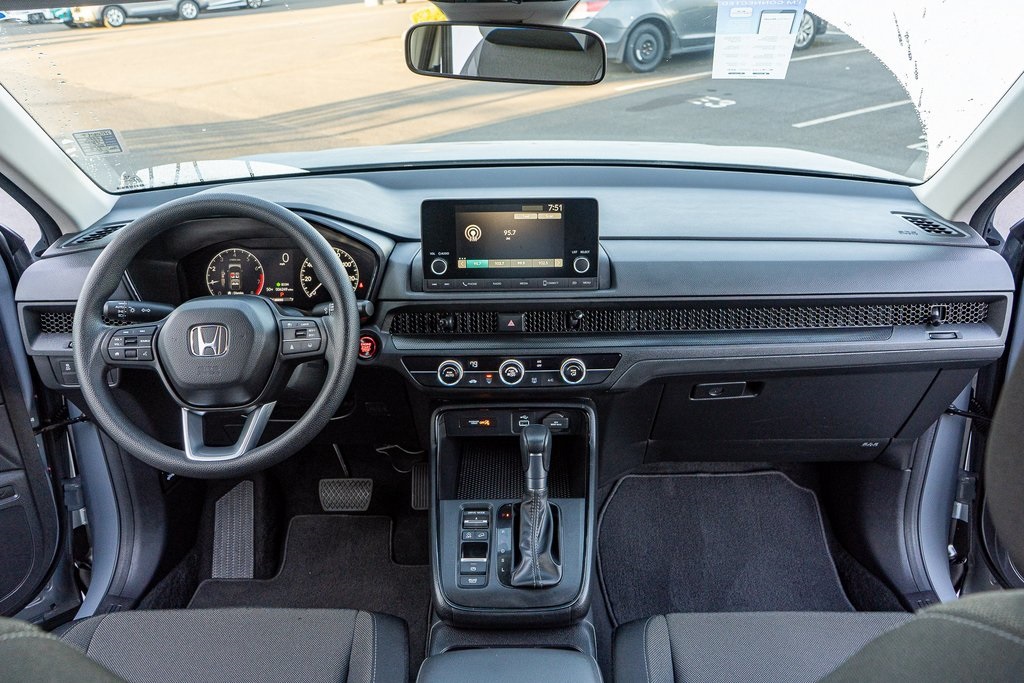 2025 Honda CR-V LX photo 19