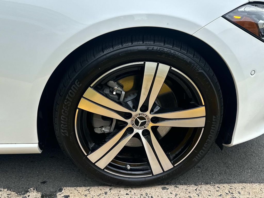 2025 Mercedes Benz C 300 4MATIC photo 15