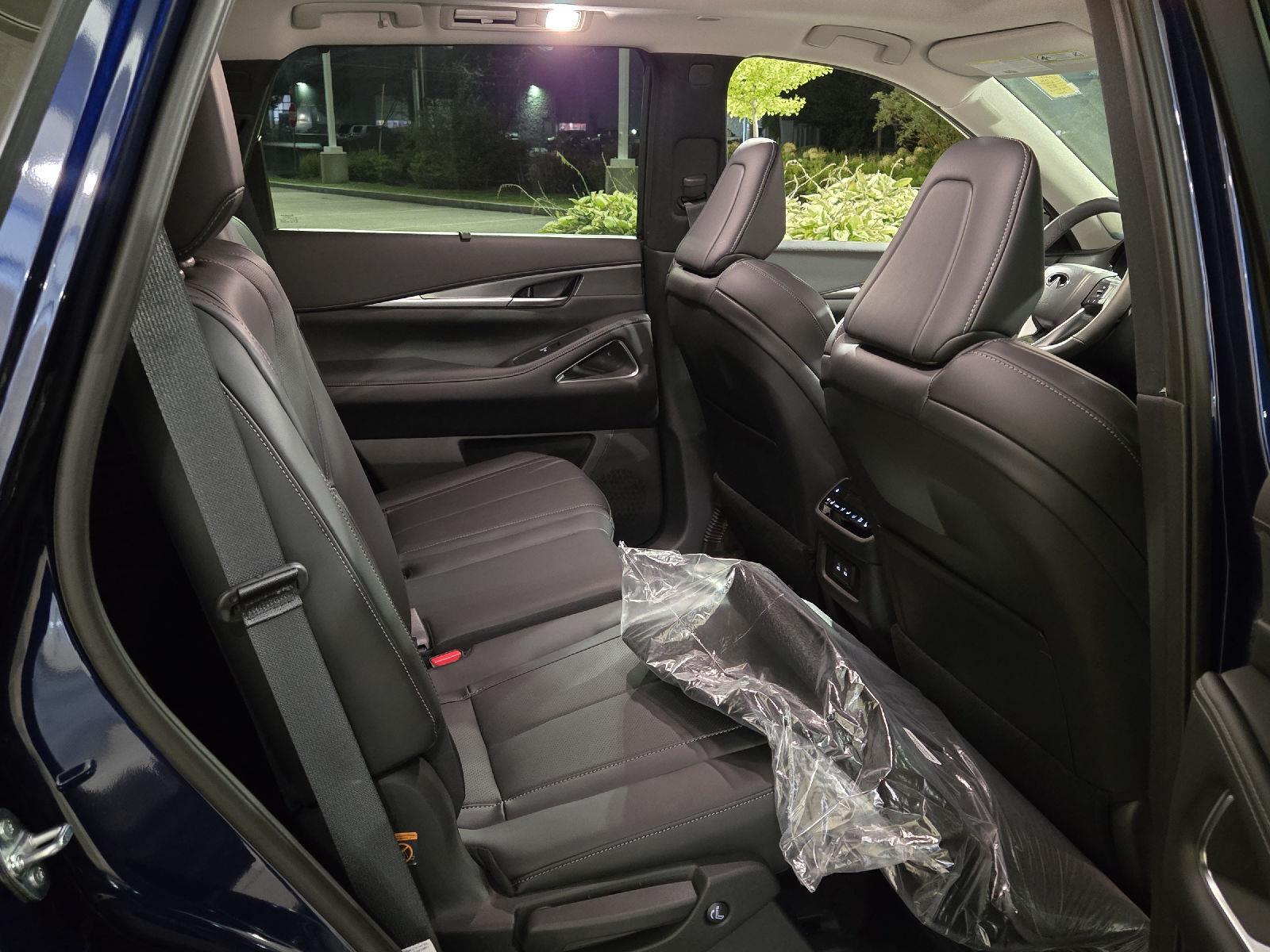 2026 Infiniti QX60 Luxe AWD photo 17