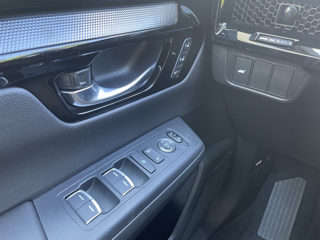 2026 Honda CR-V EX-L photo 12