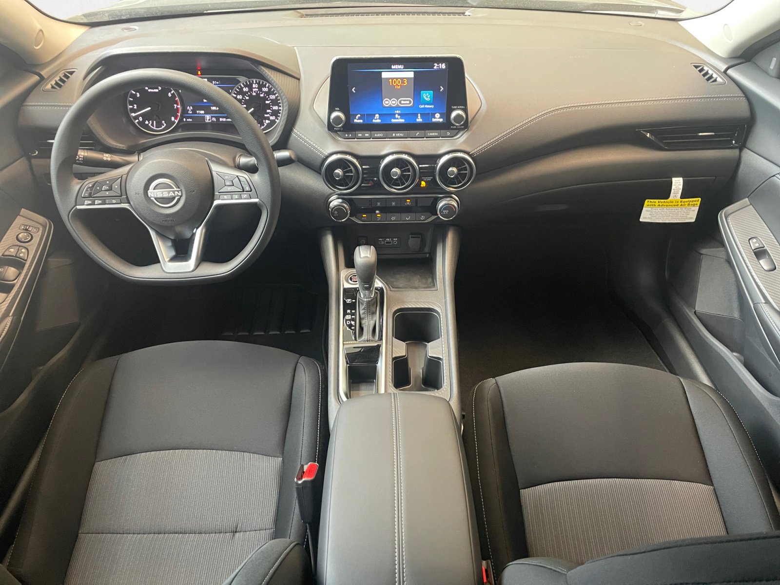 2025 Nissan Sentra SV photo 2