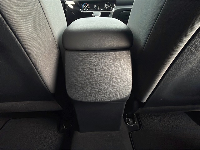 2023 Kia Seltos LX photo 30
