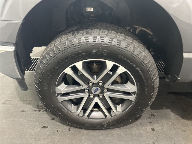 2021 Ford F-150 Lariat photo 22