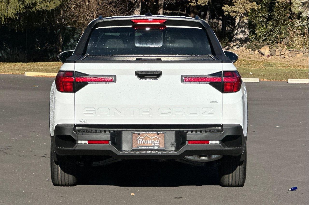 2025 Hyundai Santa Cruz SEL Activity photo 4