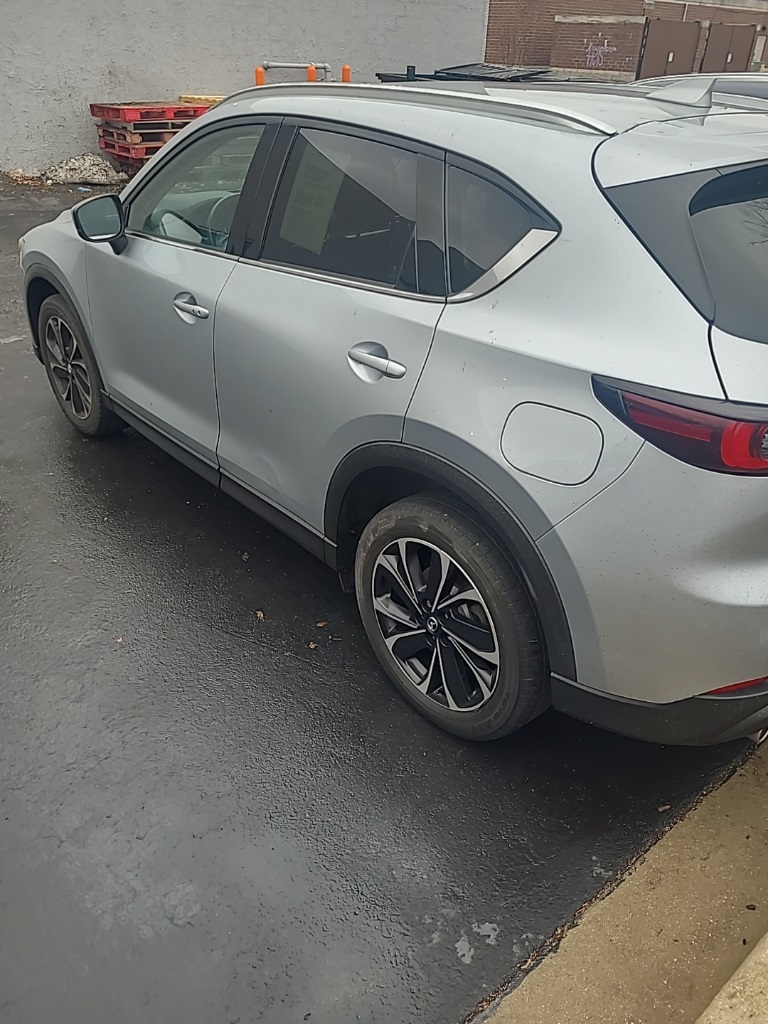 2023 MAZDA CX-5 - Image 3