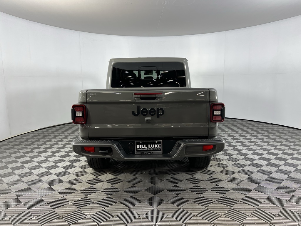2022 Jeep Gladiator High Altitude photo 5