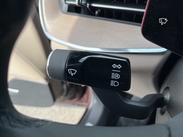 2025 Volvo EX90 Twin Motor Performance Ultra photo 14