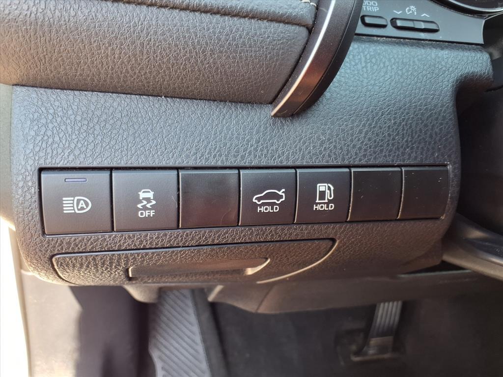 2024 Toyota Camry XSE photo 6