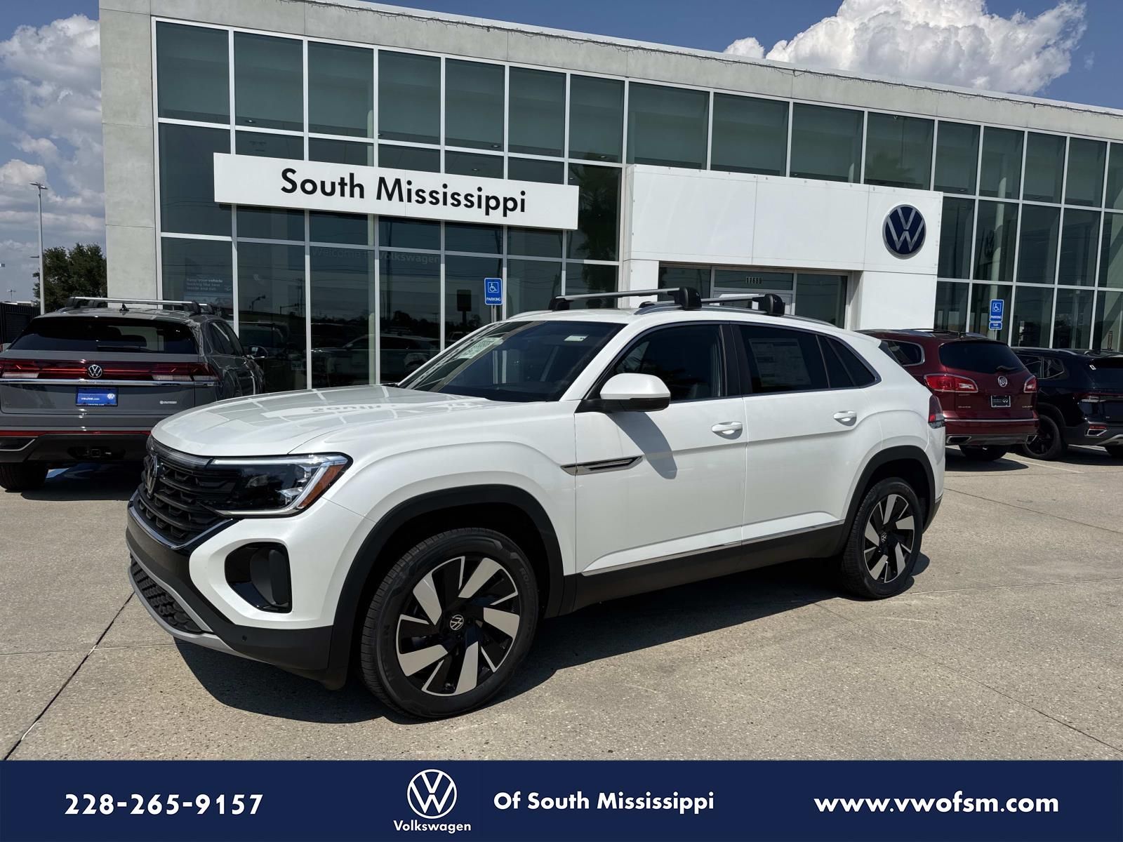 2025 Volkswagen Atlas Cross Sport SEL's photo