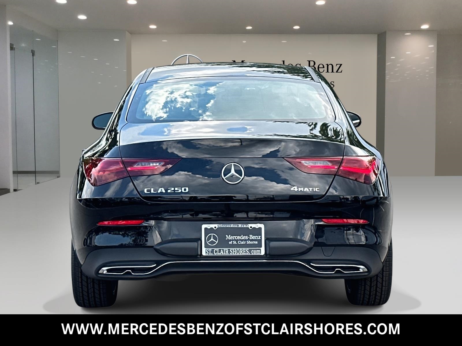 2025 Mercedes Benz CLA 250 4MATIC photo 4