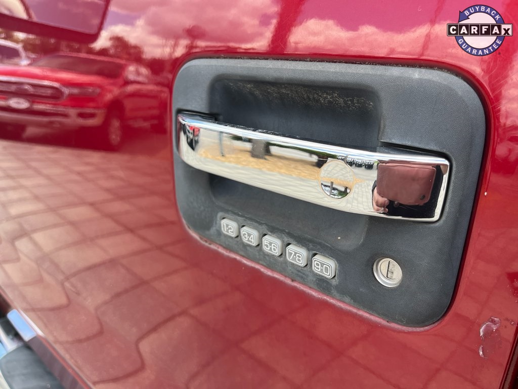 2014 Ford F-150 XLT photo 11