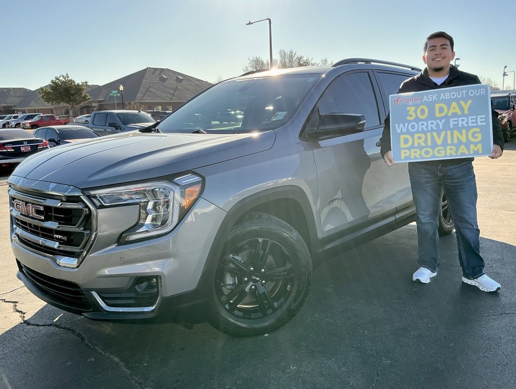 2024 GMC Terrain AT4's photo