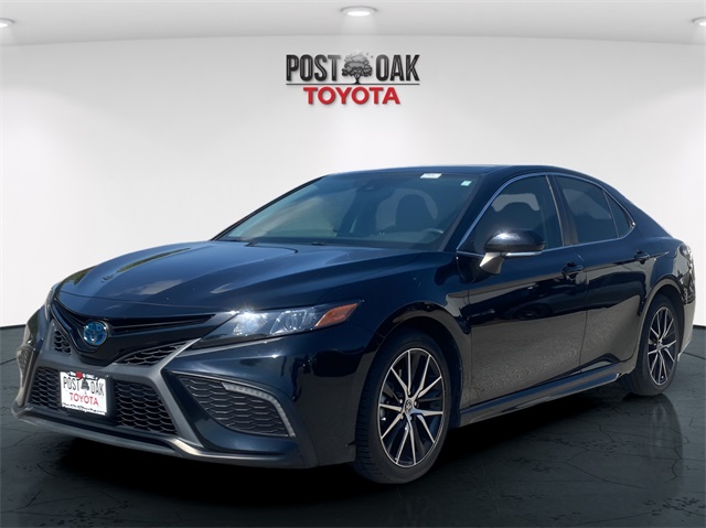 2022 Toyota Camry SE photo 4
