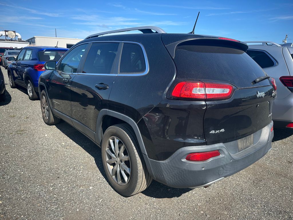 2018 Jeep Cherokee Limited photo 2