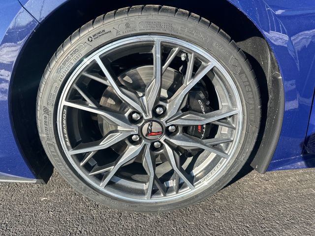2025 Chevrolet Corvette Stingray 2LT photo 19